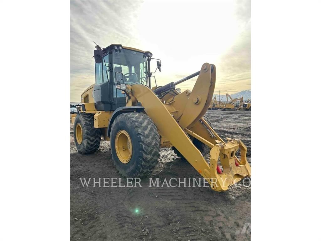 CAT 926M HL QC Kolové nakladače