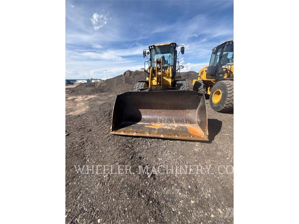 CAT 926M QC Kolové nakladače