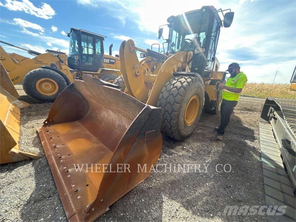 CAT 926M QC Kolové nakladače