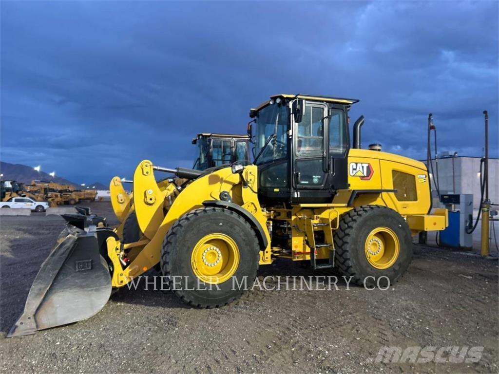 CAT 926M QC 3V Kolové nakladače