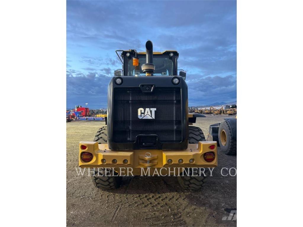 CAT 926M QC 3V Kolové nakladače