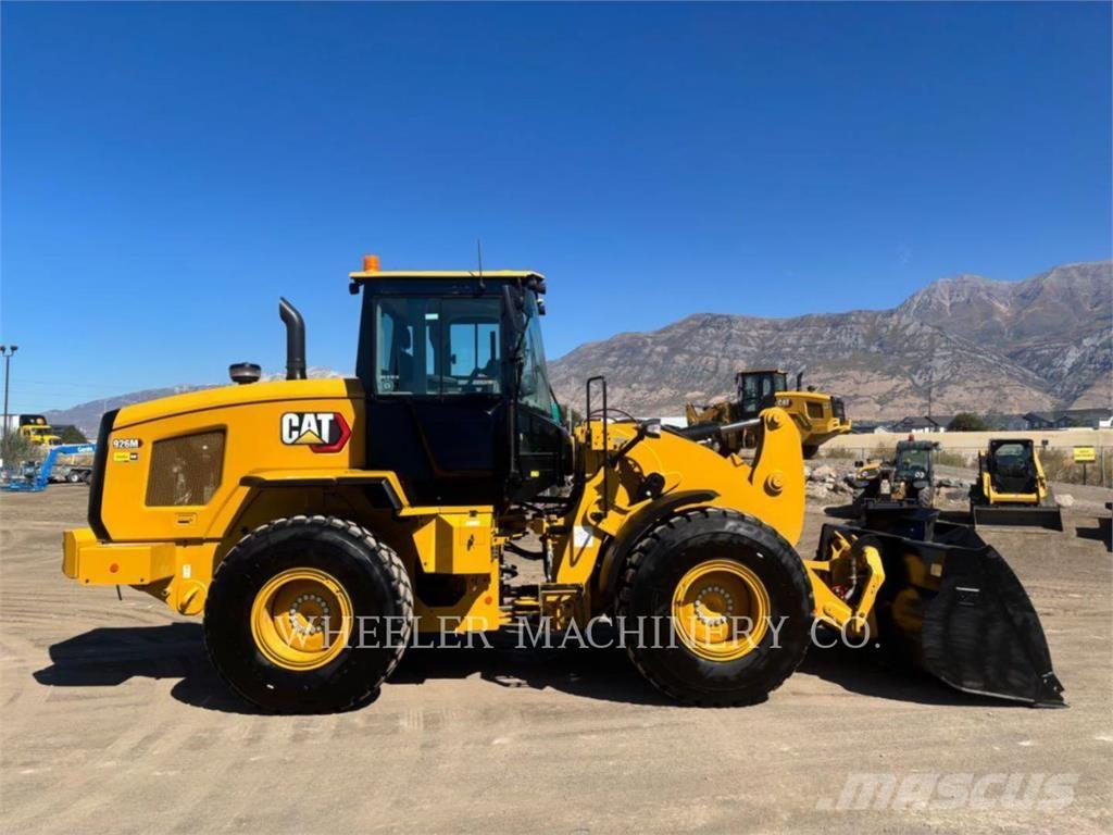 CAT 926M QC 3V Kolové nakladače