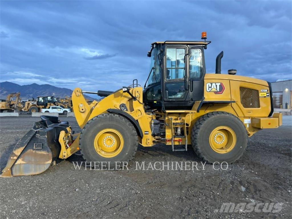 CAT 926M QC 3V Kolové nakladače