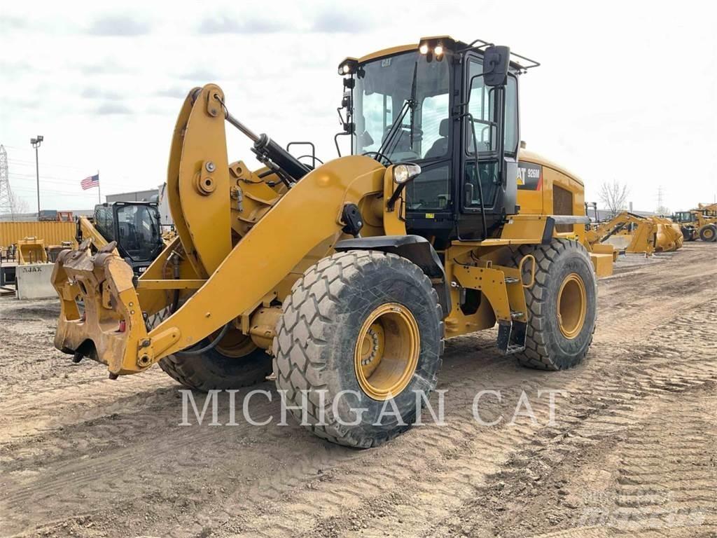 CAT 926M RQ Kolové nakladače