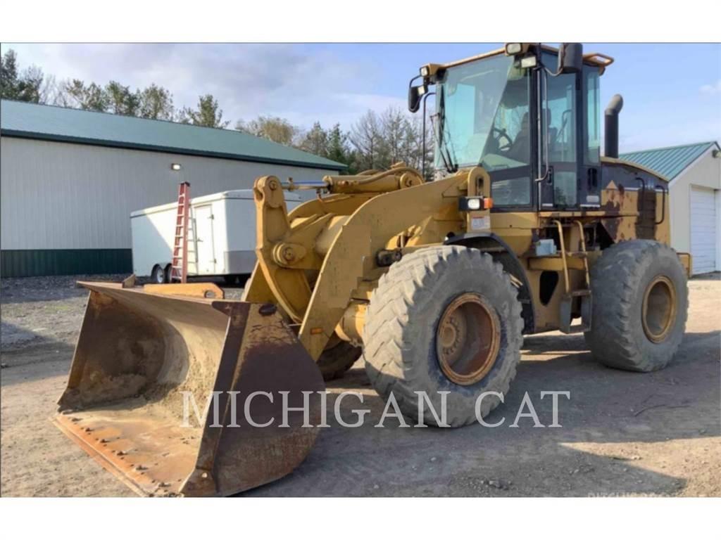 CAT 928G Kolové nakladače