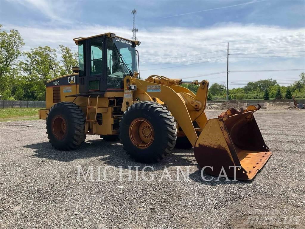 CAT 928G Kolové nakladače