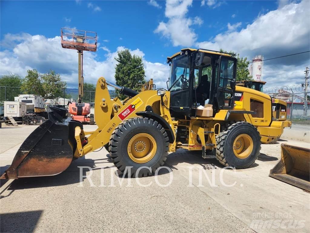 CAT 930 Kolové nakladače