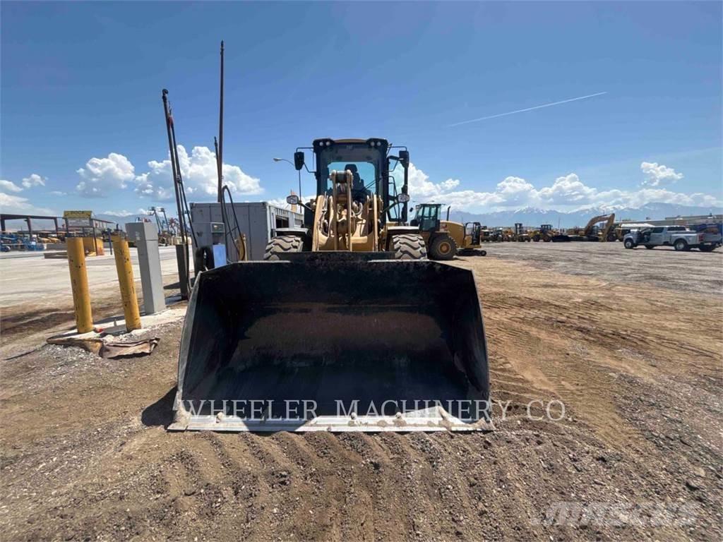CAT 930 QC Kolové nakladače