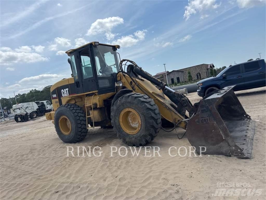 CAT 930GIT Kolové nakladače