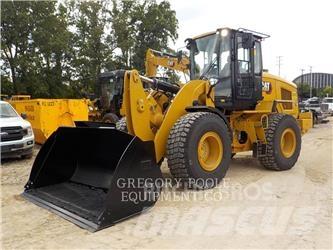 CAT 930M Kolové nakladače