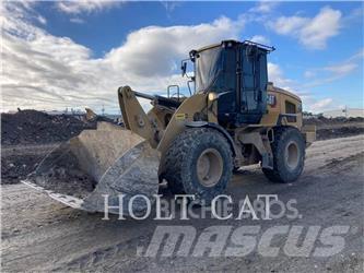 CAT 930M Kolové nakladače