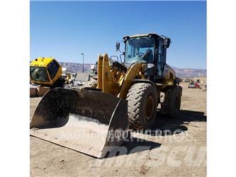 CAT 930M Kolové nakladače