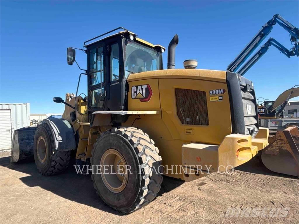 CAT 930M QC Kolové nakladače