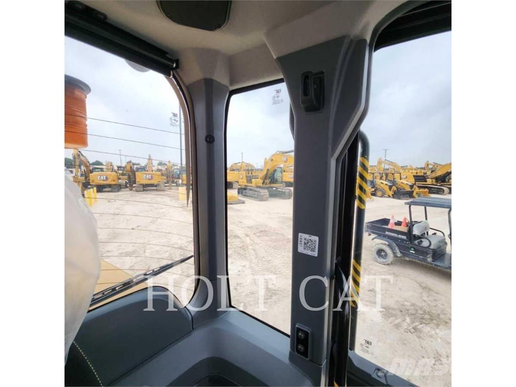 CAT 938 QC Kolové nakladače
