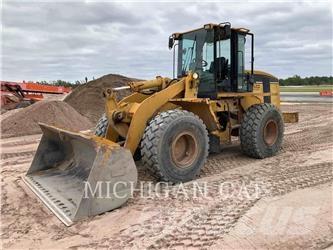 CAT 938G Kolové nakladače