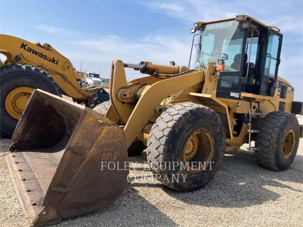 CAT 938G Kolové nakladače