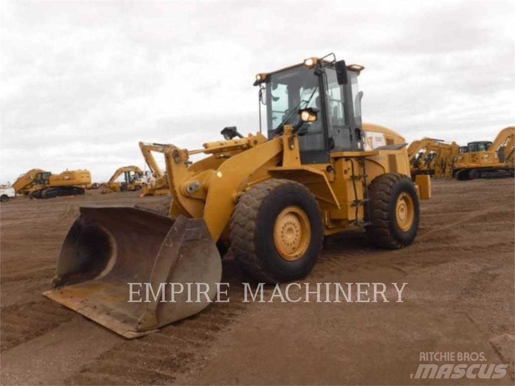 CAT 938H Kolové nakladače