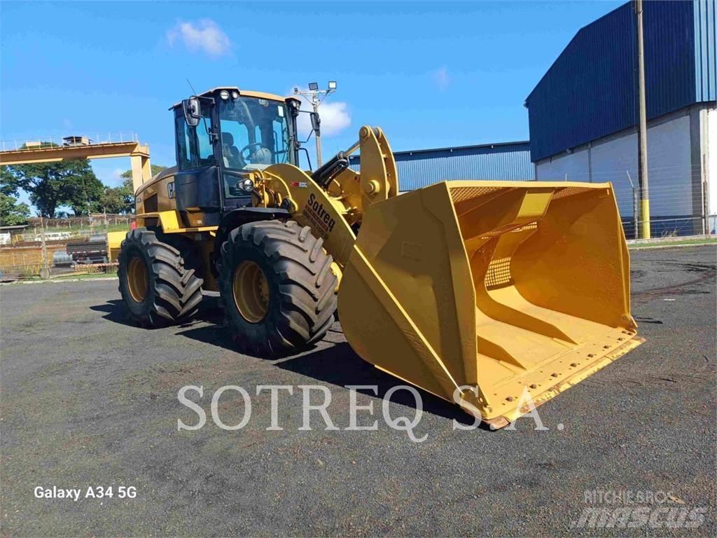 CAT 938K Kolové nakladače