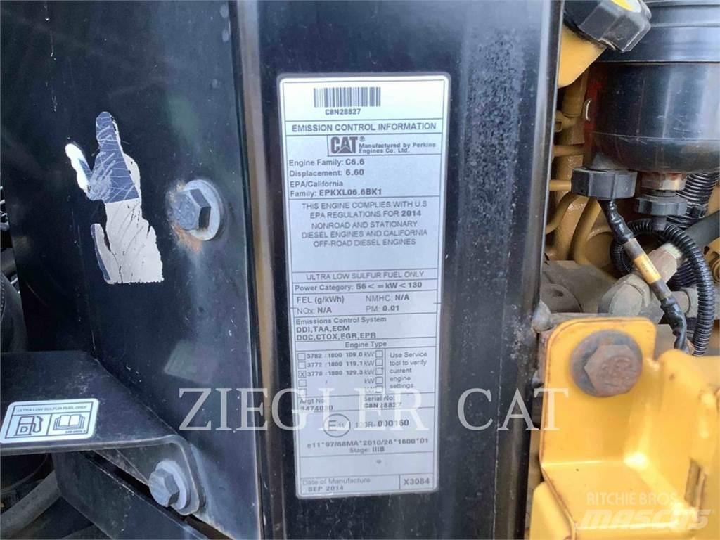 CAT 938K Kolové nakladače