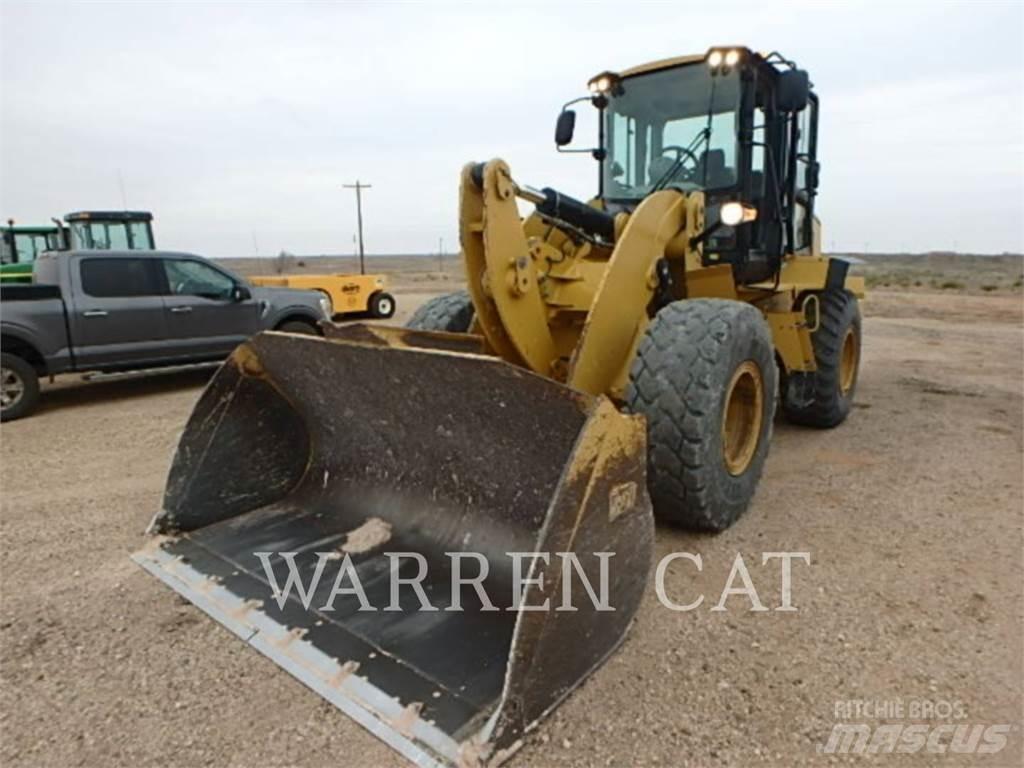 CAT 938K Kolové nakladače