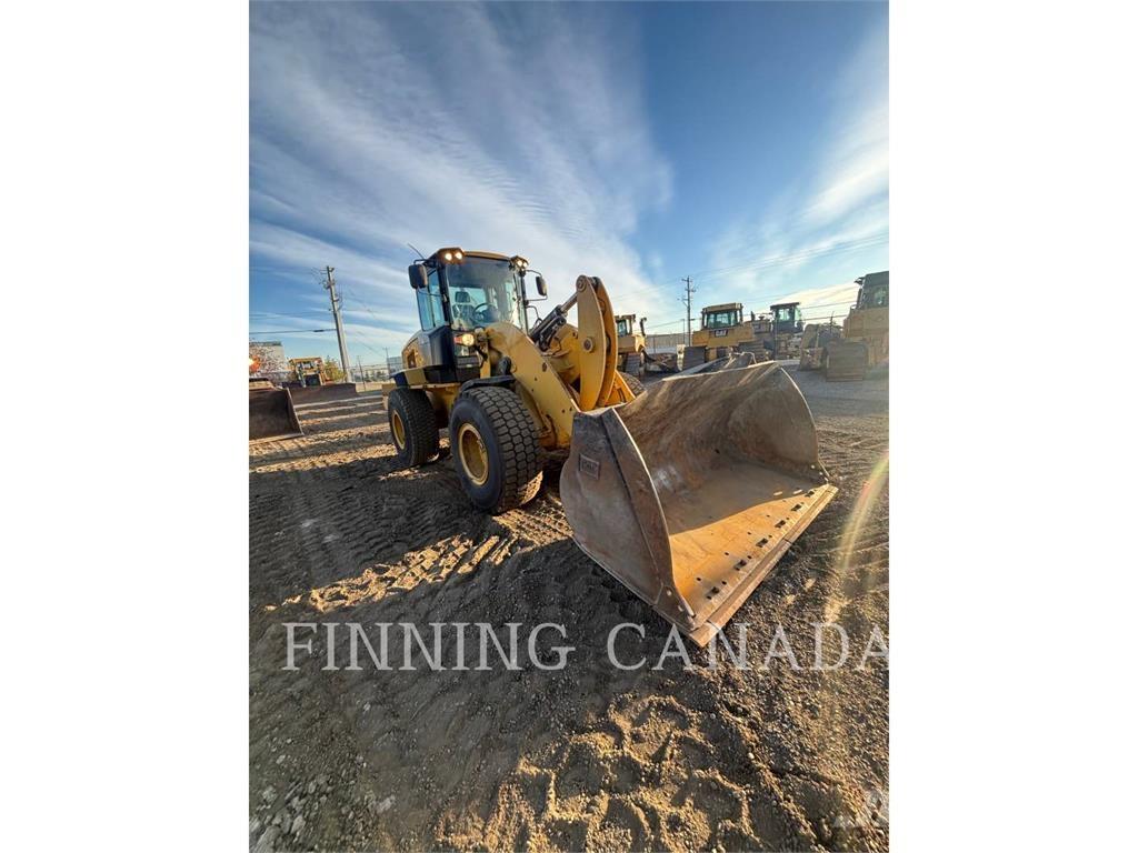 CAT 938K Kolové dozery