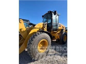CAT 938M Kolové nakladače
