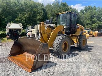 CAT 938M Kolové nakladače