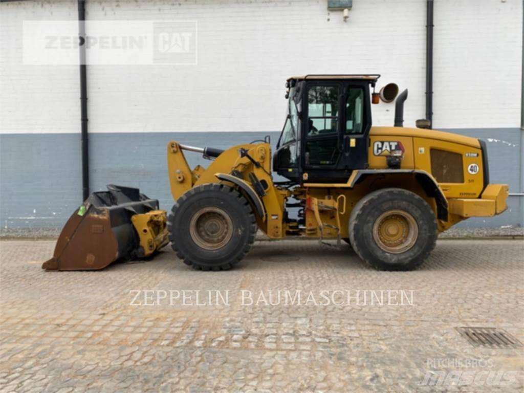CAT 938M Kolové nakladače