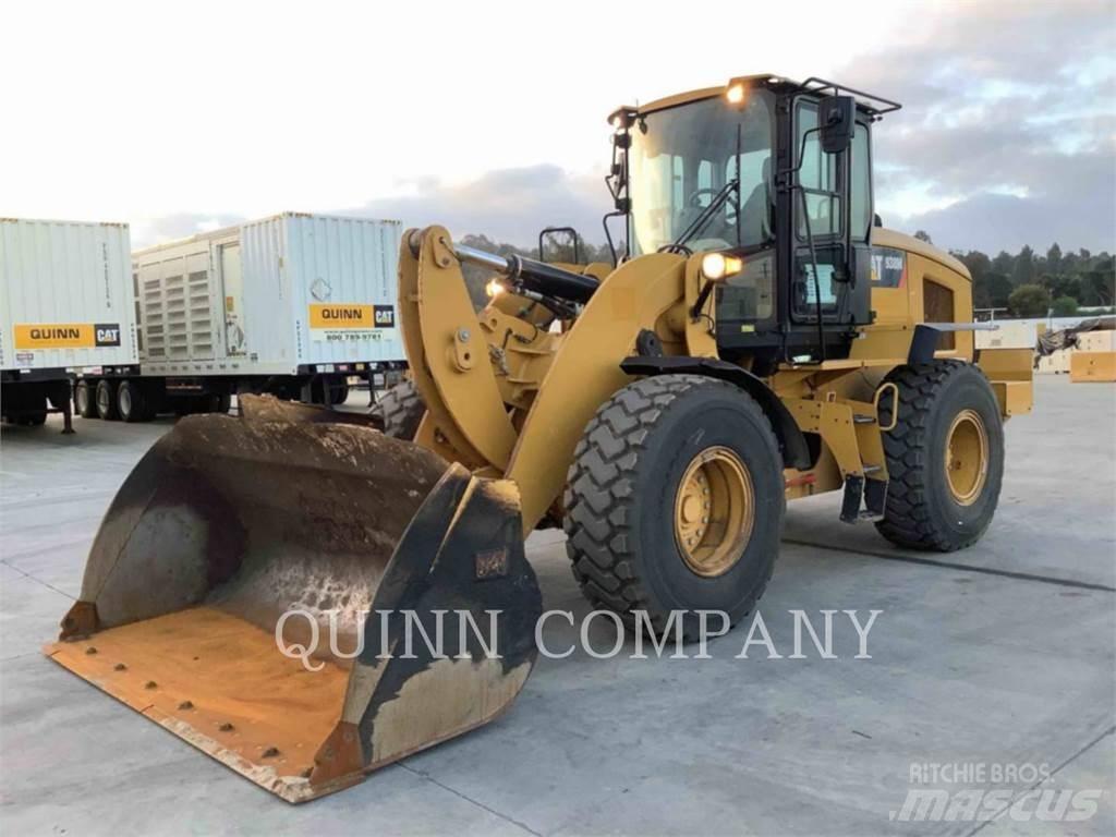 CAT 938M Kolové nakladače