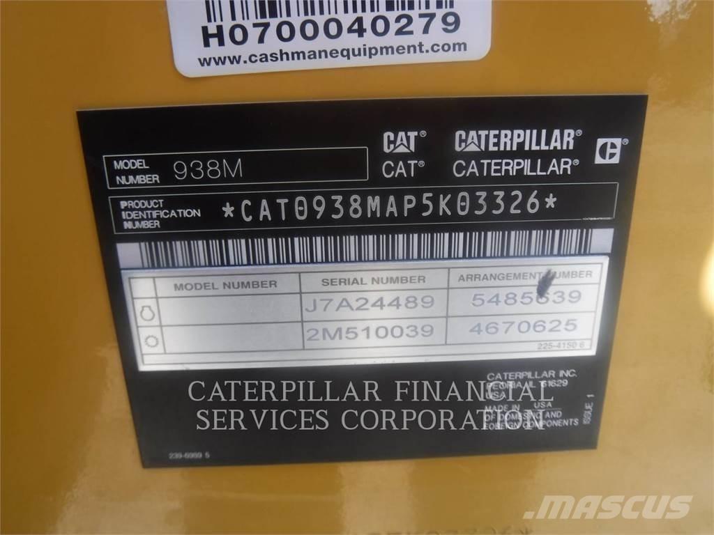 CAT 938M Kolové nakladače