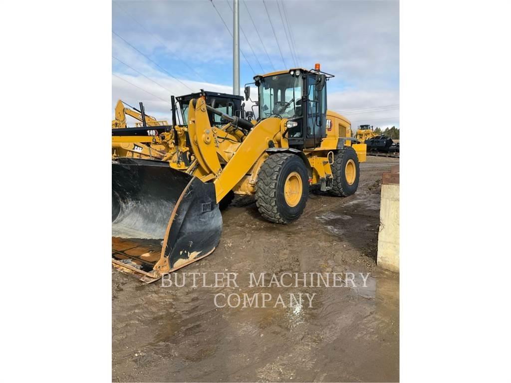 CAT 938M Kolové nakladače