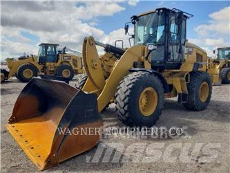 CAT 938M Kolové nakladače