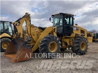 CAT 938M Kolové nakladače