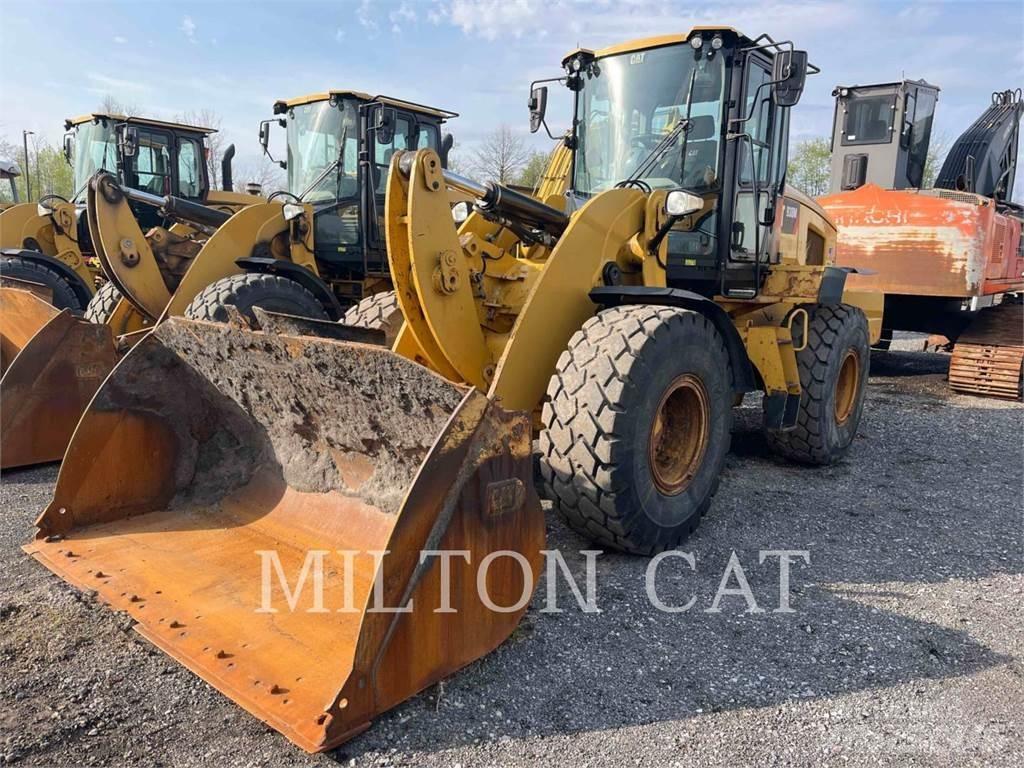 CAT 938M 2V Kolové nakladače