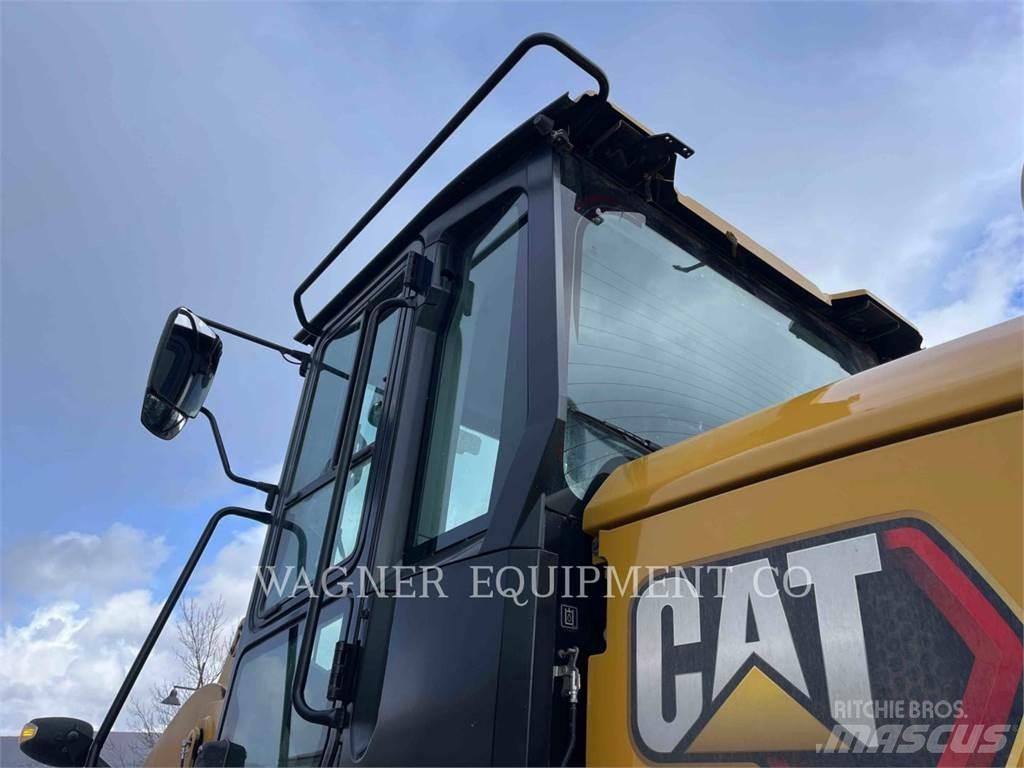 CAT 938M FC Kolové nakladače
