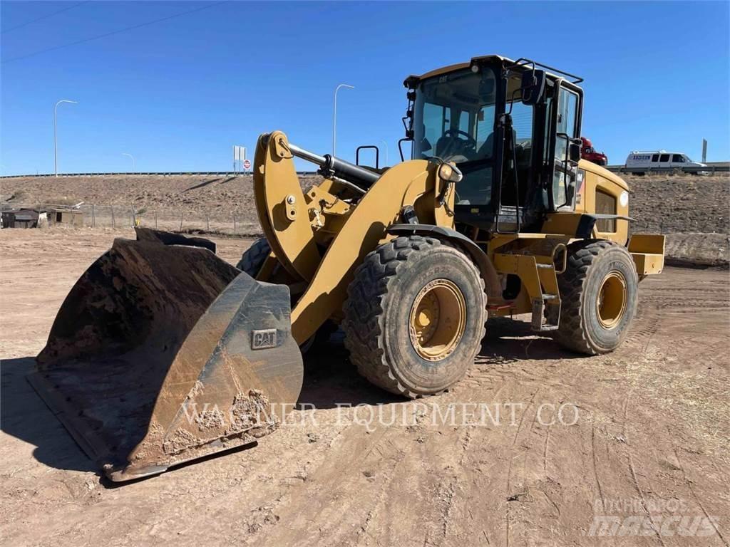 CAT 938M FC Kolové nakladače
