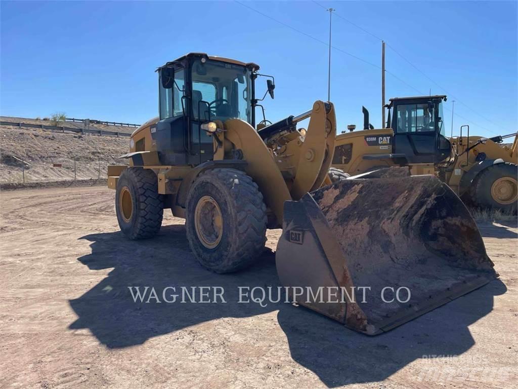 CAT 938M FC Kolové nakladače