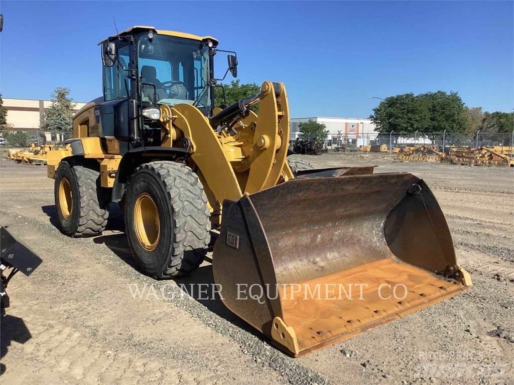 CAT 938M FC Kolové nakladače