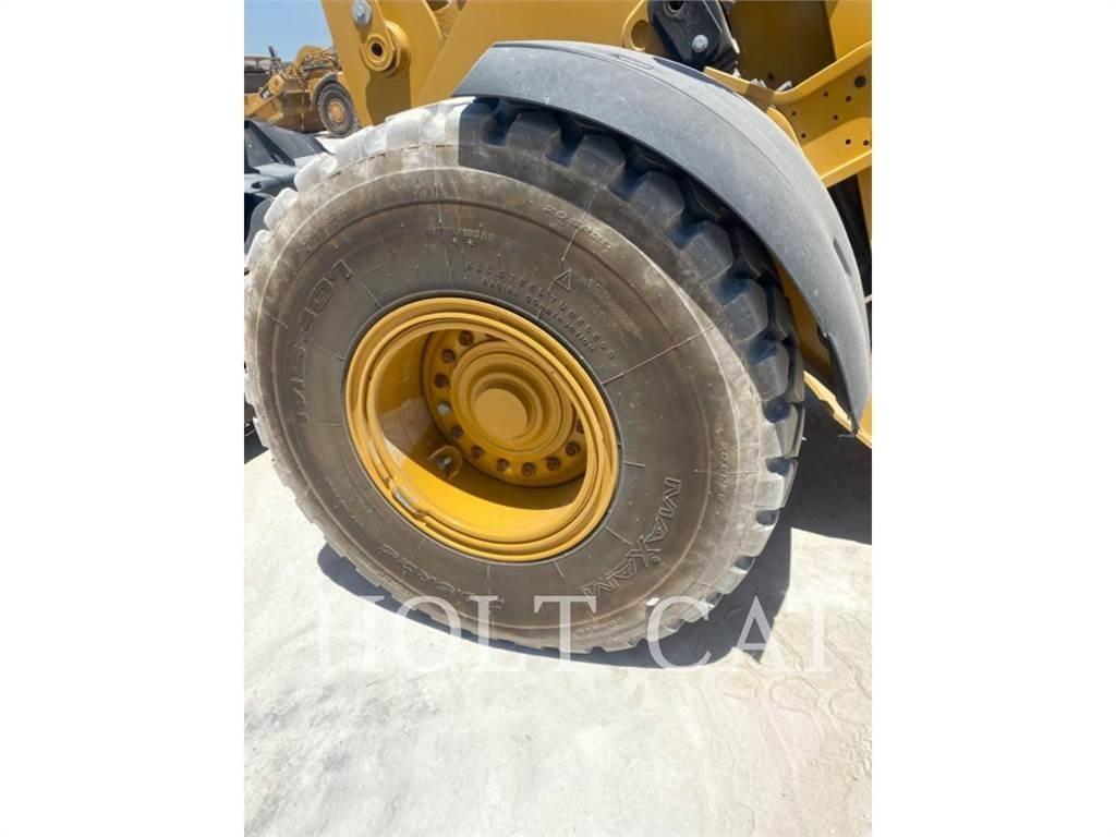 CAT 938M QC Kolové nakladače
