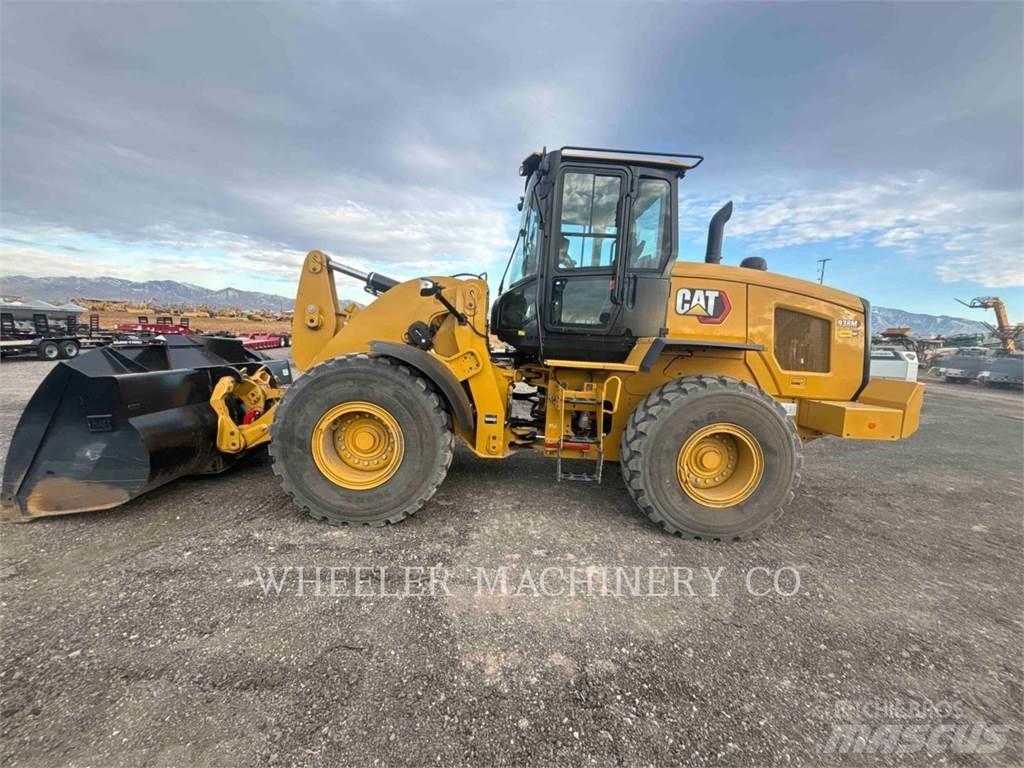 CAT 938M QC Kolové nakladače