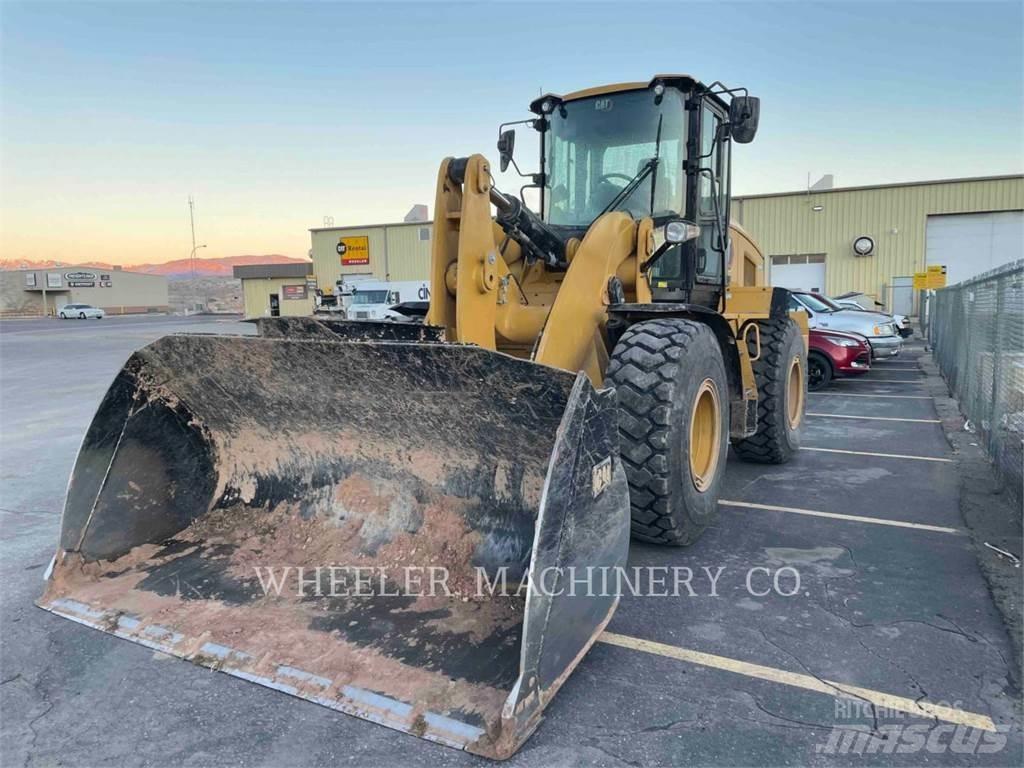 CAT 938M QC Kolové nakladače
