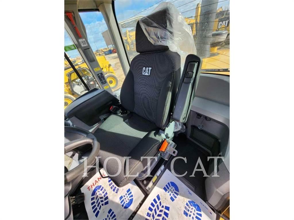 CAT 938M QC Kolové nakladače