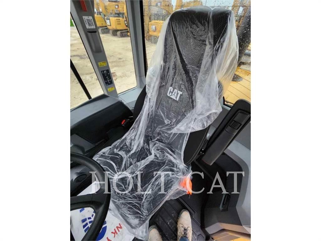 CAT 938M QC Kolové nakladače