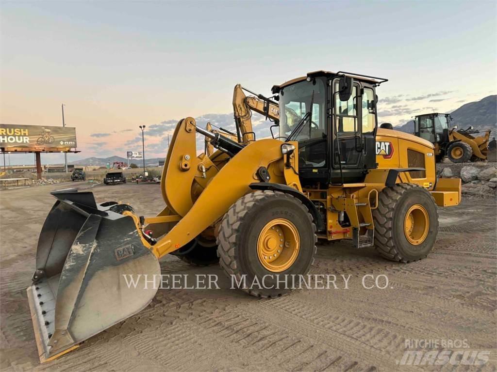 CAT 938M QC 3V Kolové nakladače
