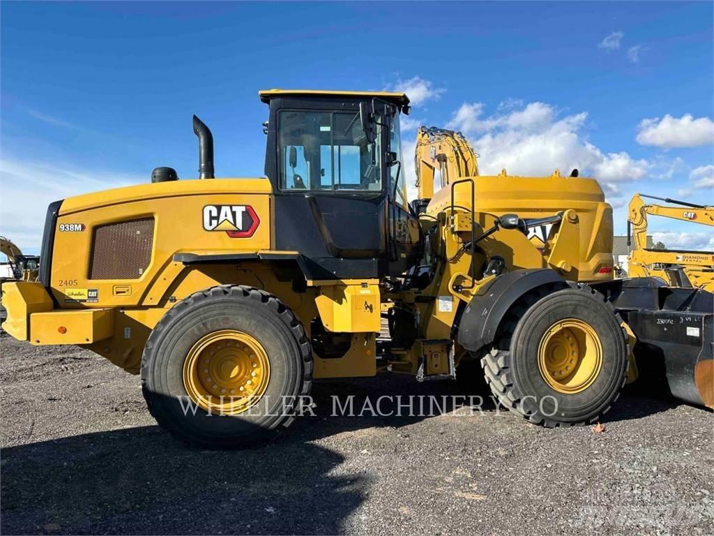 CAT 938M QC 3V Kolové nakladače