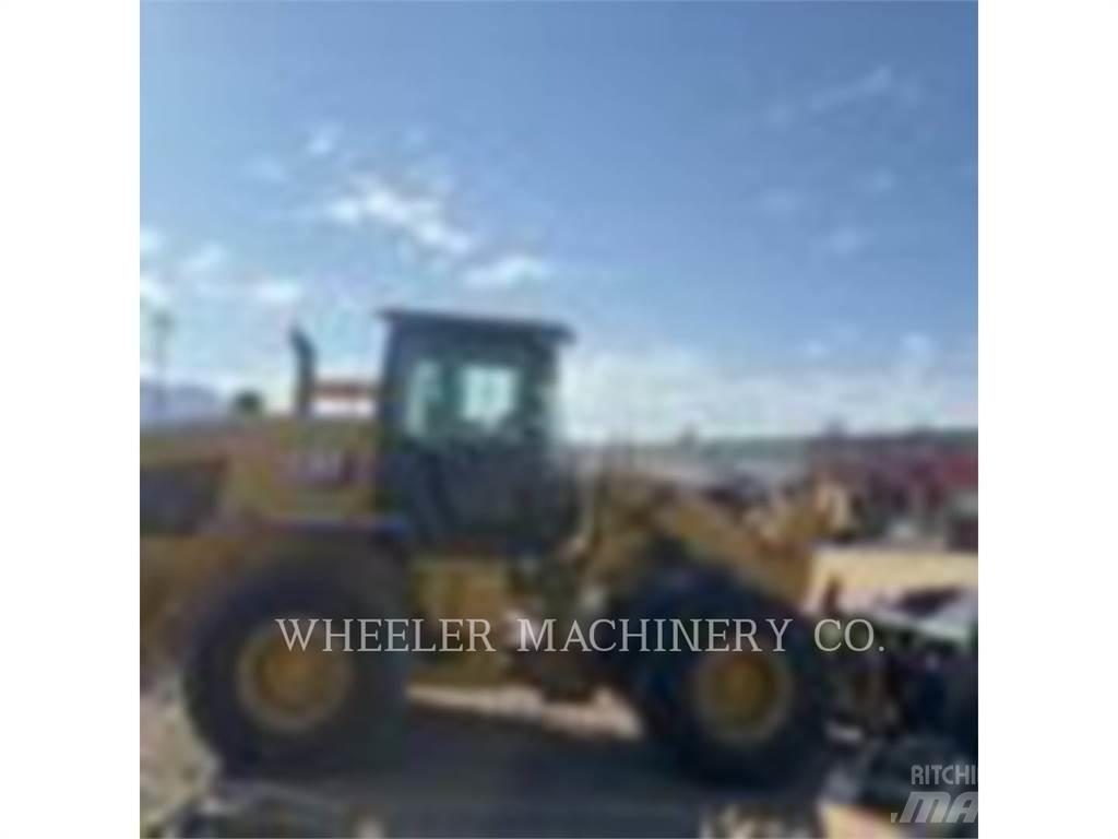 CAT 938M QC 3V Kolové nakladače