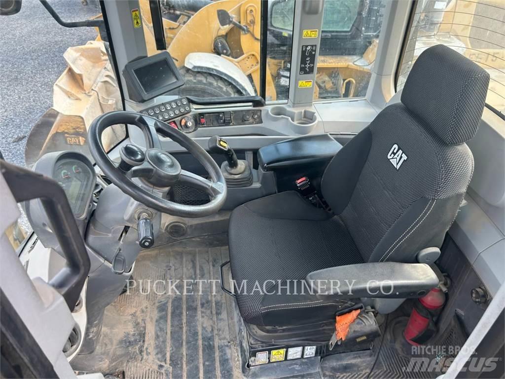 CAT 938M3V28QC Kolové nakladače