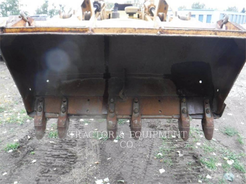 CAT 941B Pásové dozery