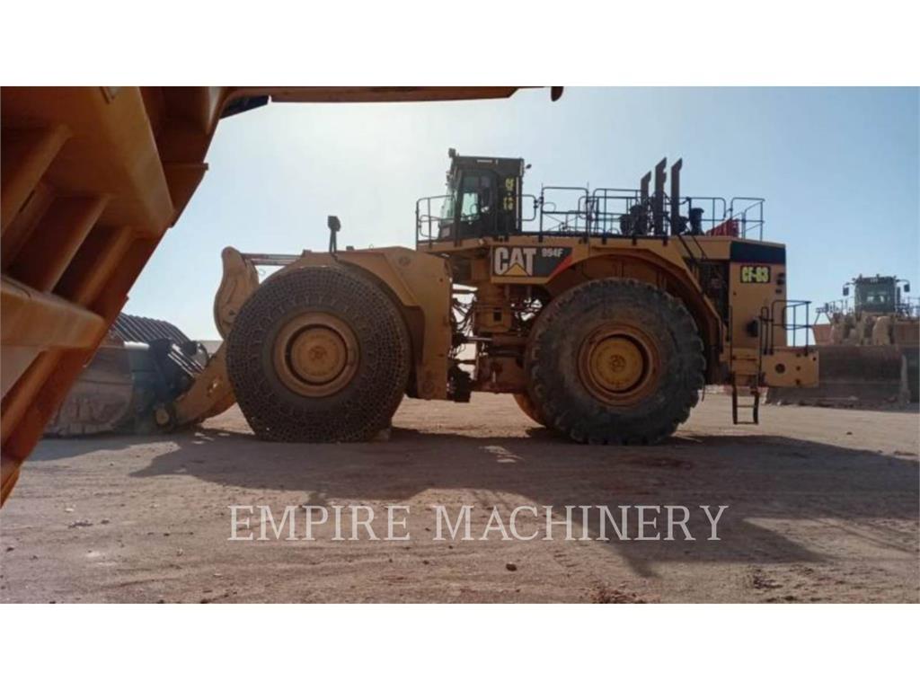 CAT 944F Kolové nakladače