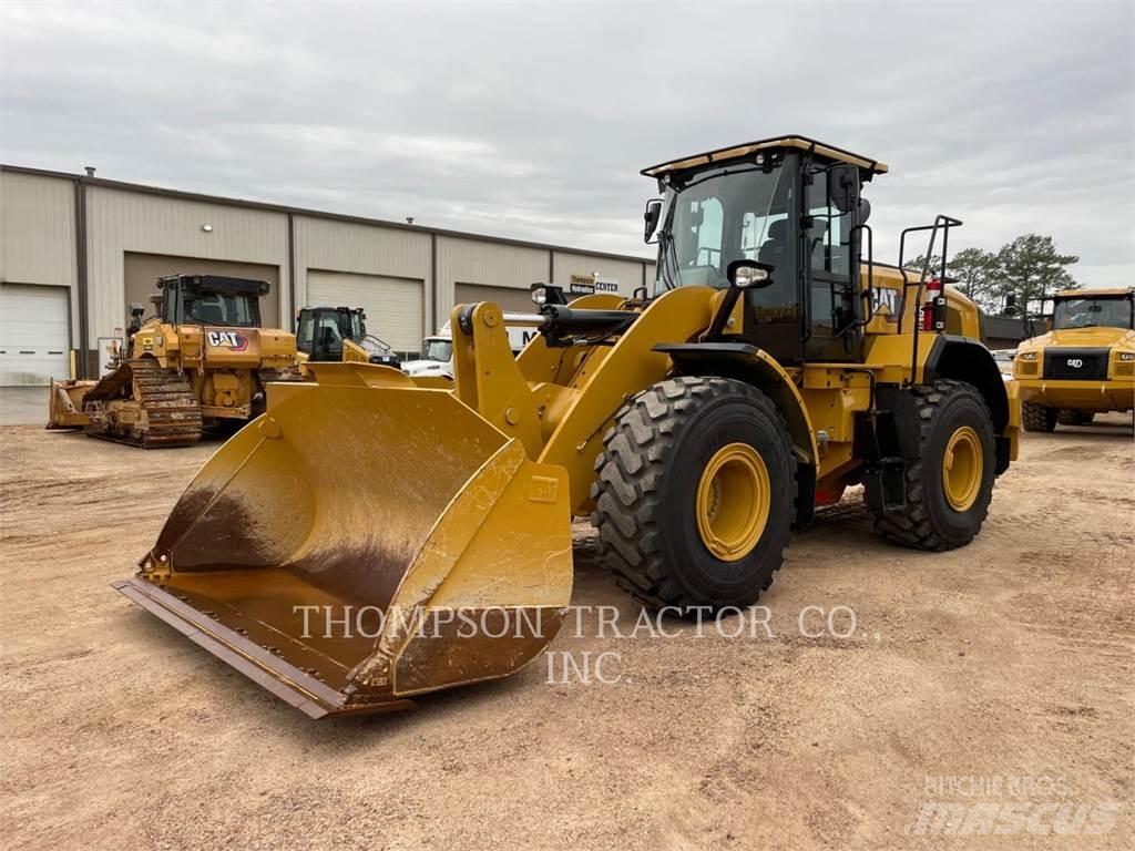 CAT 950 Kolové nakladače